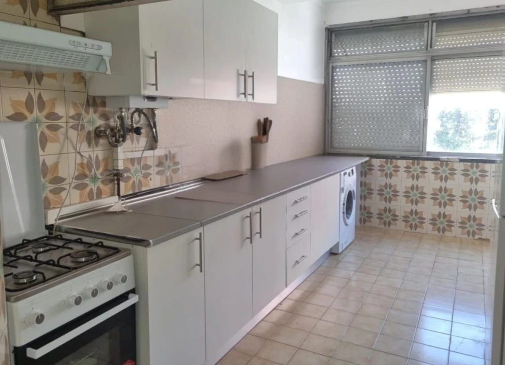Apartamento T2 para Venda em Barcarena Foto 4