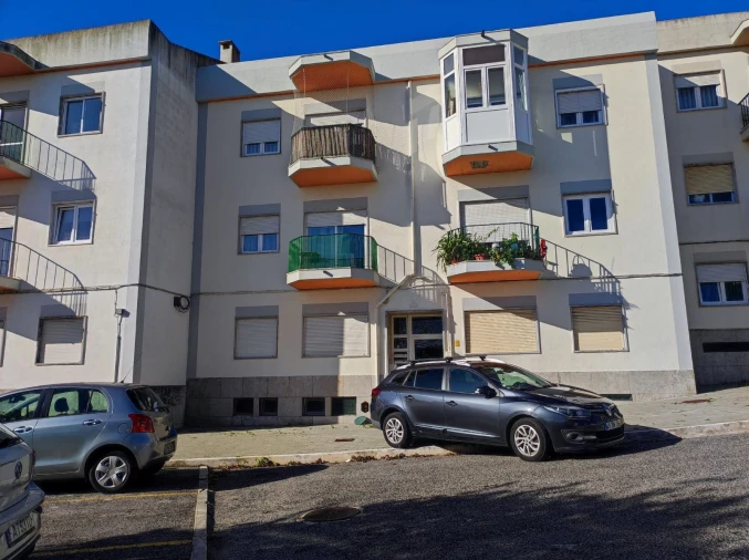 Apartamento T2 para Venda em Barcarena Foto 12