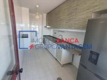 Apartamento T3 para Venda em Vilar de Andorinho