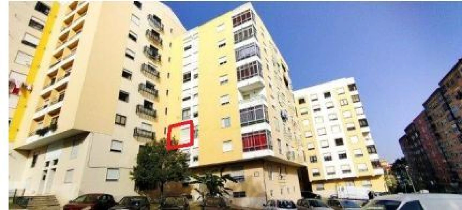 Apartamento T2 para Venda em Agualva e Mira-Sintra Foto 1