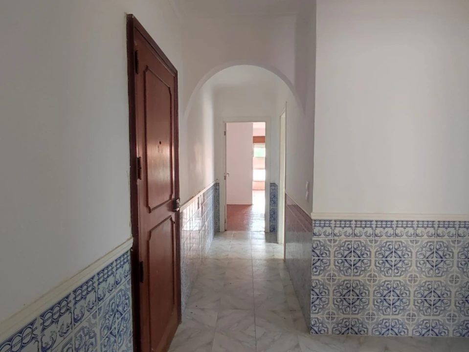 Apartamento T2 para Venda em Agualva e Mira-Sintra Foto 30