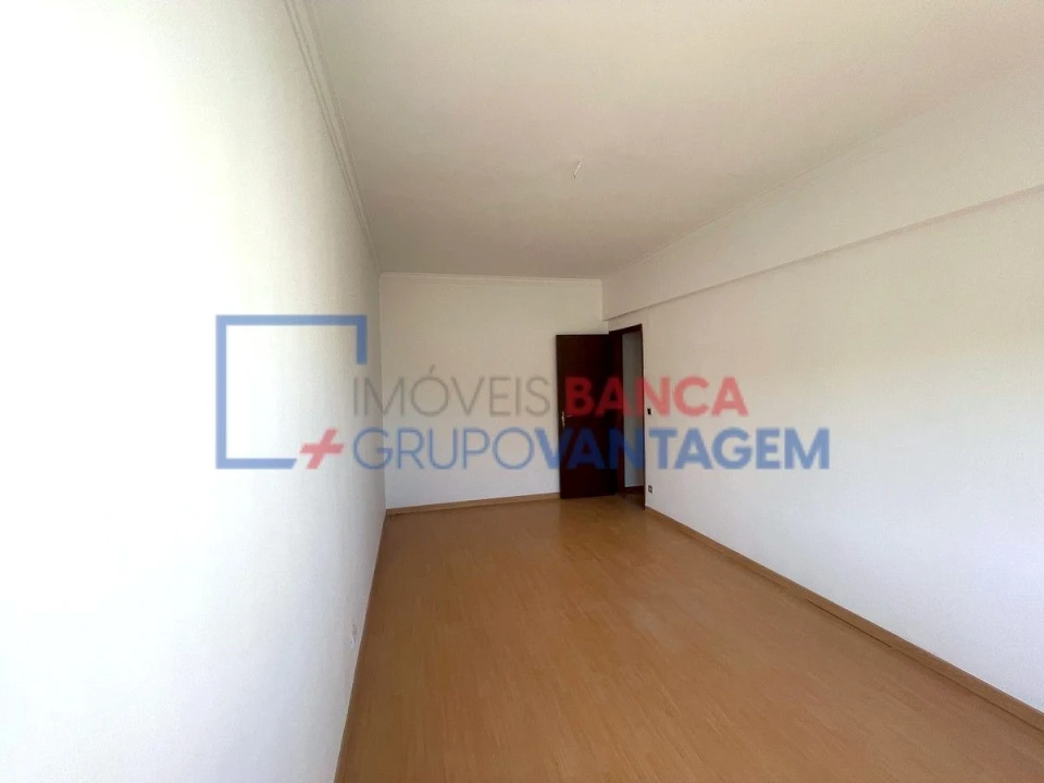 Apartamento T3 para Venda em Amora Foto 19