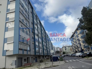 Apartamento T3 para Venda em Almada, Cova da Piedade, Pragal e Cacilhas