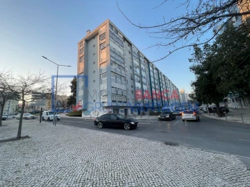Apartamento T3 para Venda em Almada, Cova da Piedade, Pragal e Cacilhas
