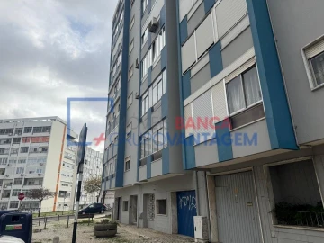 Apartamento T3 para Venda em Almada, Cova da Piedade, Pragal e Cacilhas