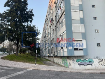 Apartamento T3 para Venda em Almada, Cova da Piedade, Pragal e Cacilhas
