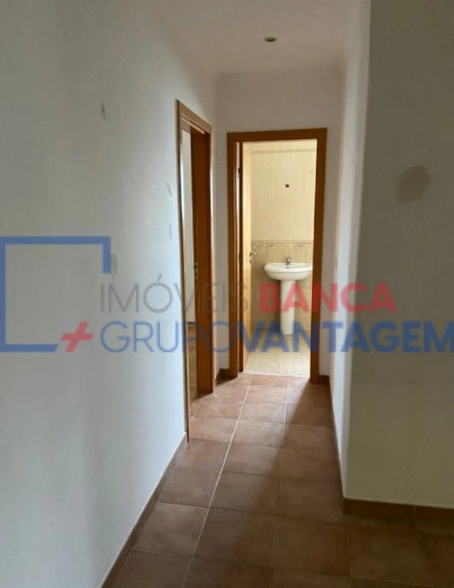 Apartamento T3 para Venda em Almada, Cova da Piedade, Pragal e Cacilhas Foto 20