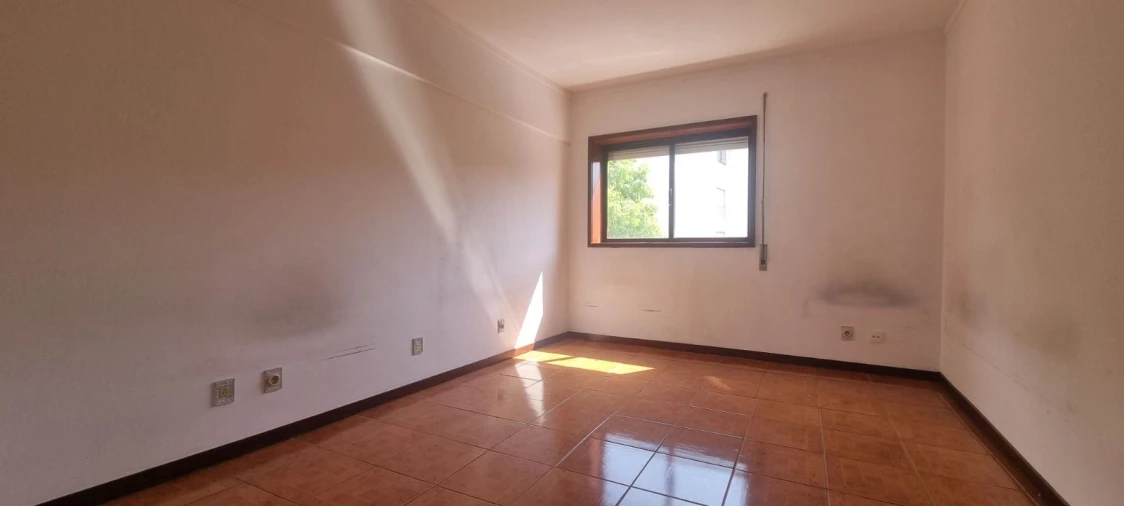 Apartamento T2 para Venda em Rio Tinto Foto 10