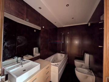 Apartamento T2 para Venda em Venteira