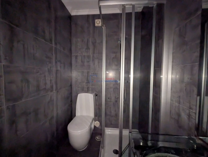 Apartamento T2 para Venda em Venteira Foto 9