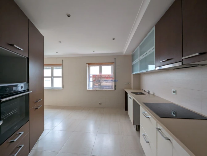 Apartamento T2 para Venda em Venteira Foto 14