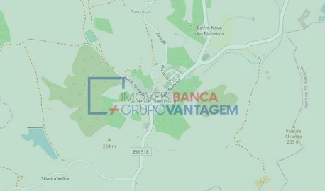 Armazém para Venda em Vale de Santiago
