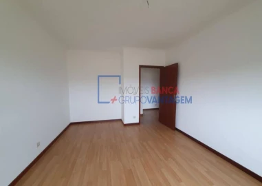 Apartamento T3 para Venda em Paço de Sousa