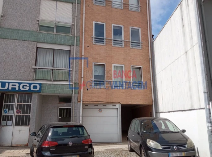 Apartamento T1 para Venda em Paranhos Foto 15