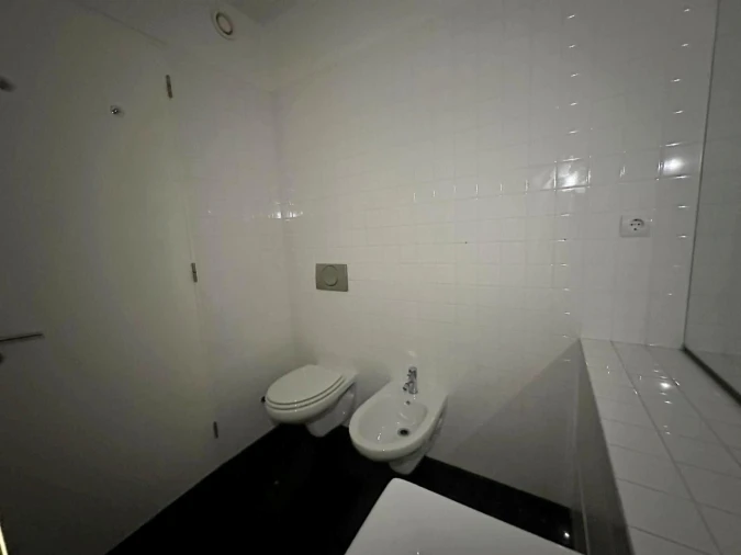Apartamento T4 para Venda em Mafamude e Vilar do Paraíso Foto 20