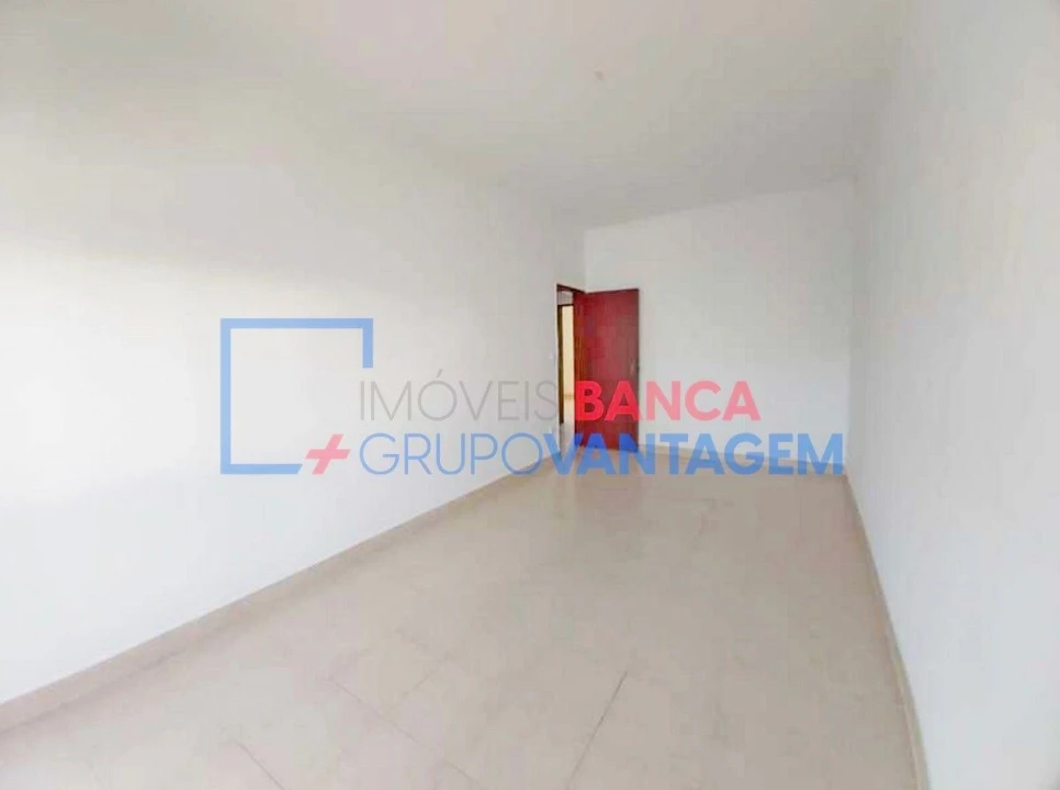 Apartamento T3 para Venda em Moita Foto 2