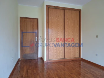 Apartamento T2 para Venda em Cidade da Maia