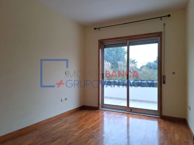 Apartamento T2 para Venda em Cidade da Maia Foto 15