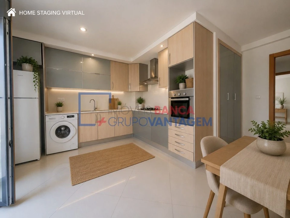 Apartamento T4 para Venda em Pinhal Novo Foto 5