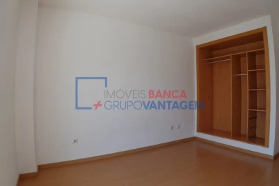 Apartamento T4 para Venda em Pinhal Novo