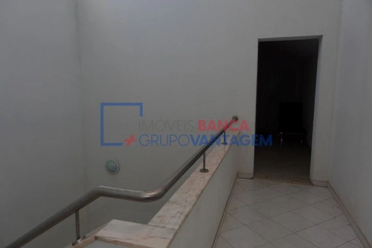 Apartamento T4 para Venda em Pinhal Novo Foto 30