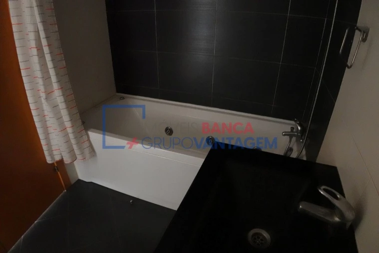 Apartamento T4 para Venda em Pinhal Novo Foto 25