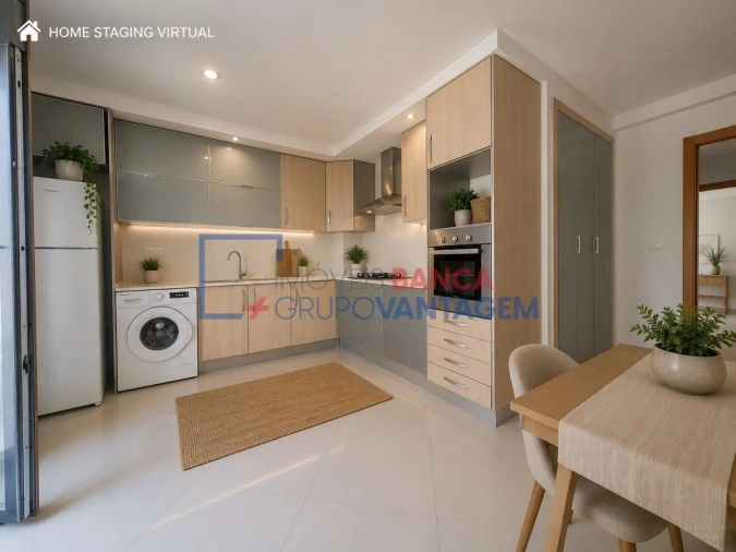 Apartamento T4 para Venda em Pinhal Novo Foto 5