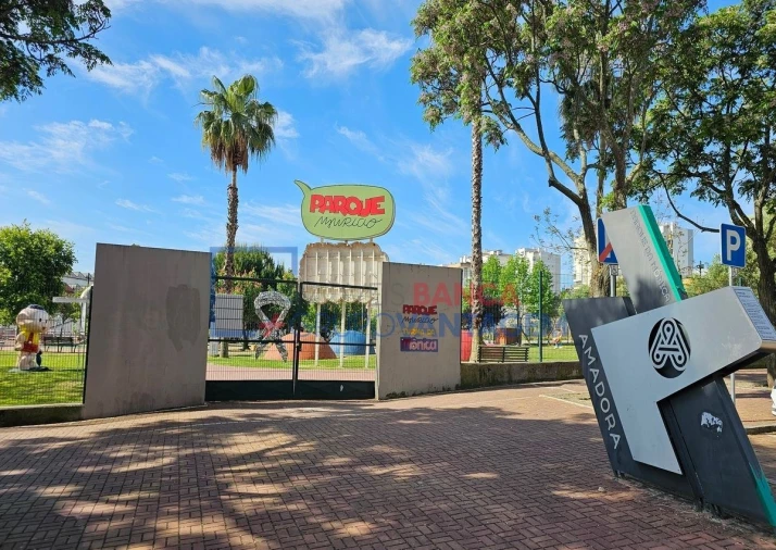 Apartamento T1 para Venda em Águas Livres Foto 6