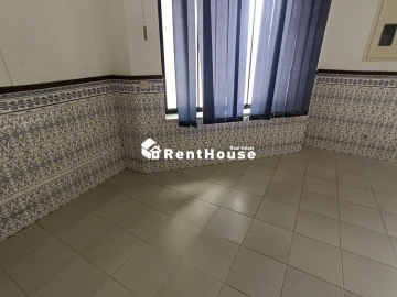 Loja para Arrendamento em Buarcos