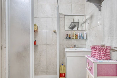 Apartamento T2 para Venda em Mafamude e Vilar do Paraíso