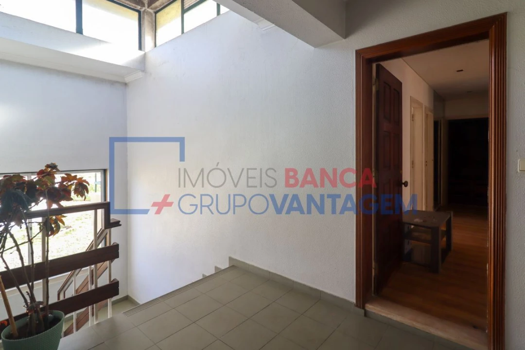 Apartamento T2 para Venda em Malveira e São Miguel de Alcainça Foto 3