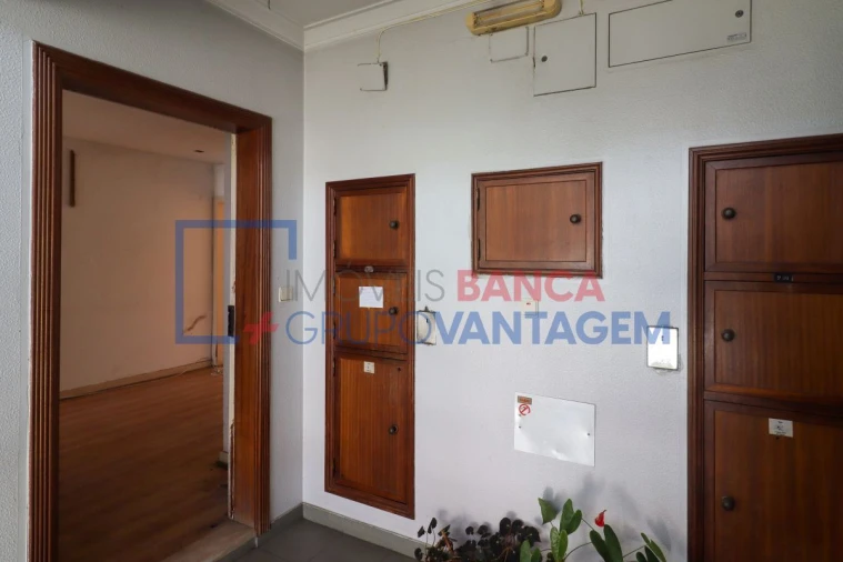 Apartamento T2 para Venda em Malveira e São Miguel de Alcainça Foto 2