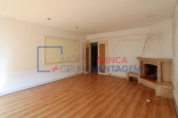 Apartamento T2 para Venda em Malveira e São Miguel de Alcainça Foto 6