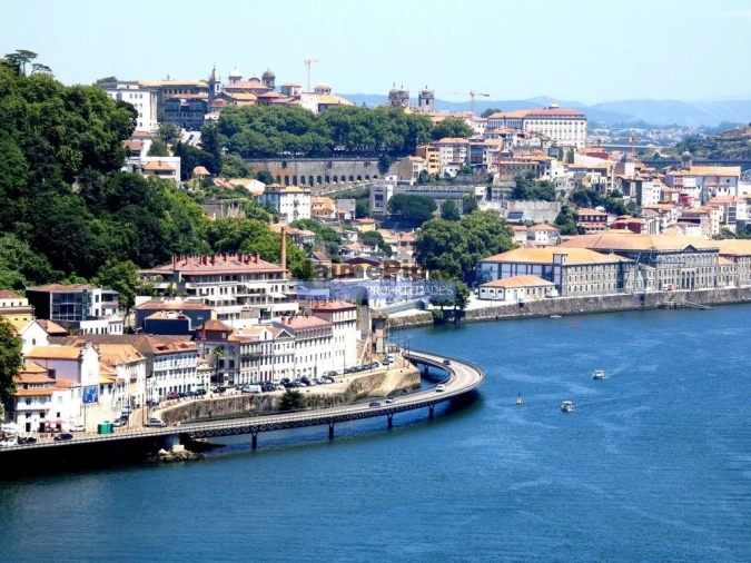 Apartamento T0 para Venda em Cedofeita, Santo Ildefonso, Sé, Miragaia, São Nicolau e Vitória Foto 5