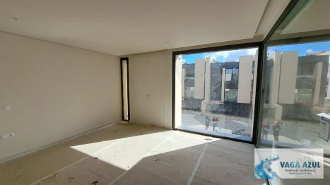 Moradia T3 para Venda em Fânzeres e São Pedro da Cova