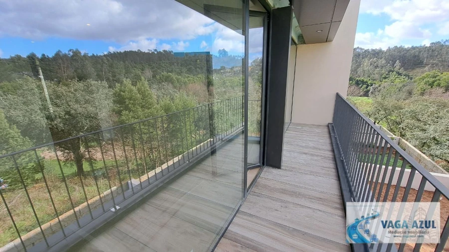 Moradia T3 para Venda em Fânzeres e São Pedro da Cova Foto 18