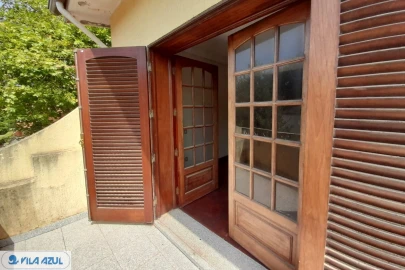 Moradia T4 para Venda em Arcozelo