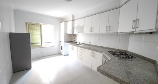 Apartamento T2 para Venda em Tavarede