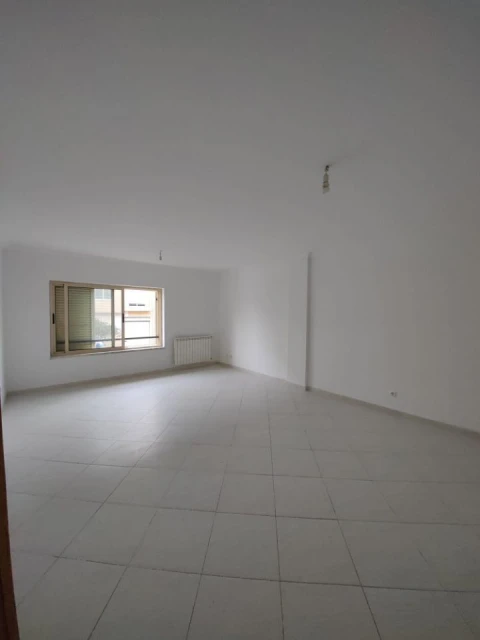 Apartamento T2 para Venda em Tavarede
