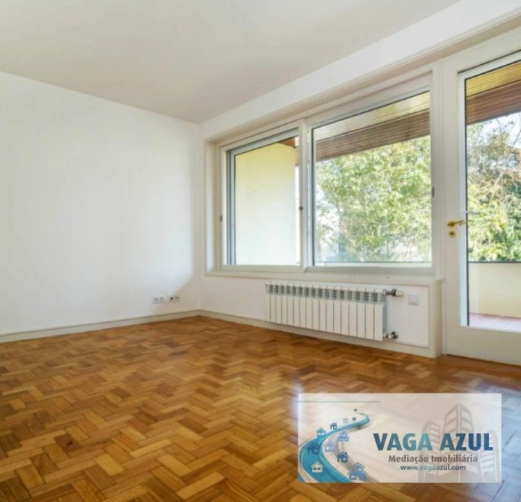 Moradia T5 para Arrendamento em Lordelo do Ouro e Massarelos Foto 12