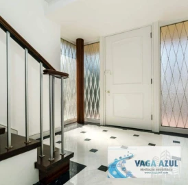 Moradia T5 para Arrendamento em Lordelo do Ouro e Massarelos