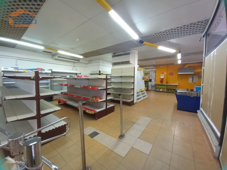 Loja para Venda em Portimão Foto 15