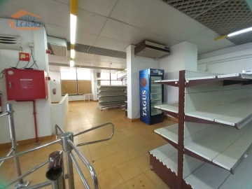 Loja para Venda em Portimão