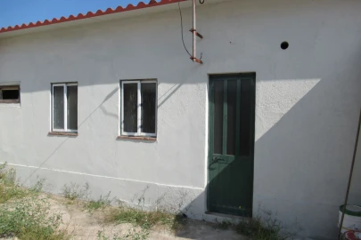 Moradia T1 para Venda em São João Baptista