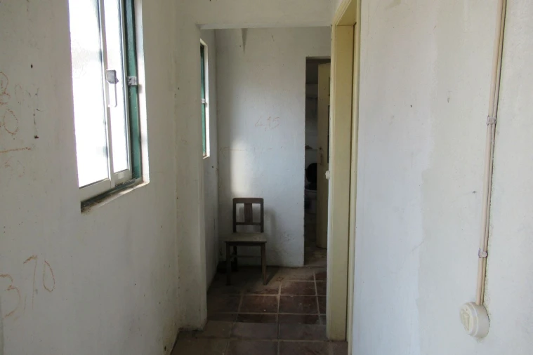 Moradia T1 para Venda em São João Baptista Foto 7