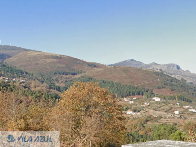 Terreno Misto para Venda em Vila Marim Foto 10