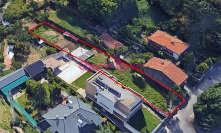 Terreno para Venda em Arcozelo