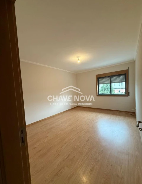 Apartamento T2 para Arrendamento em Custóias, Leça do Balio e Guifões