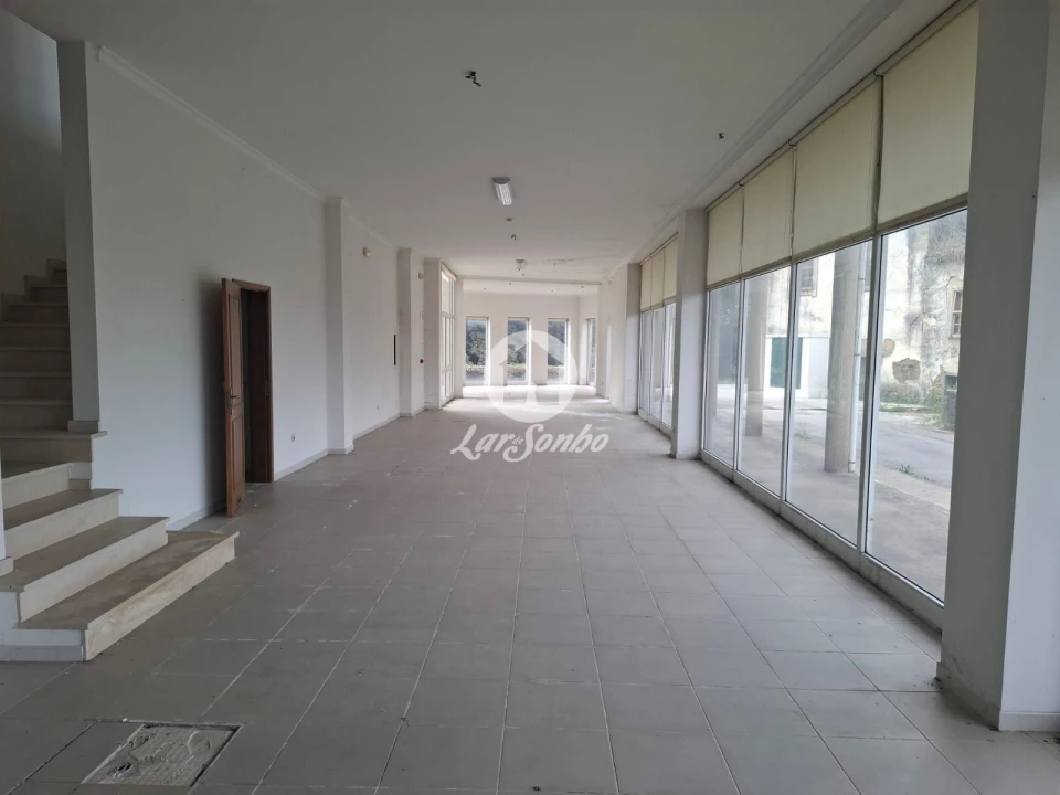 Loja para Venda em Agrela Foto 11