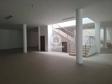 Loja para Venda em Agrela